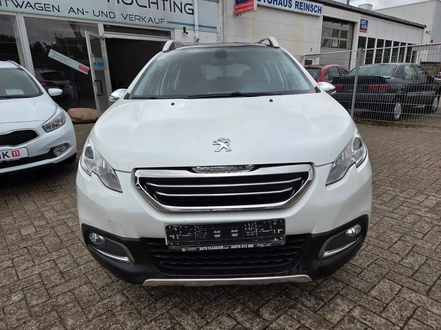 Peugeot 2008 Allure Weiß - 2