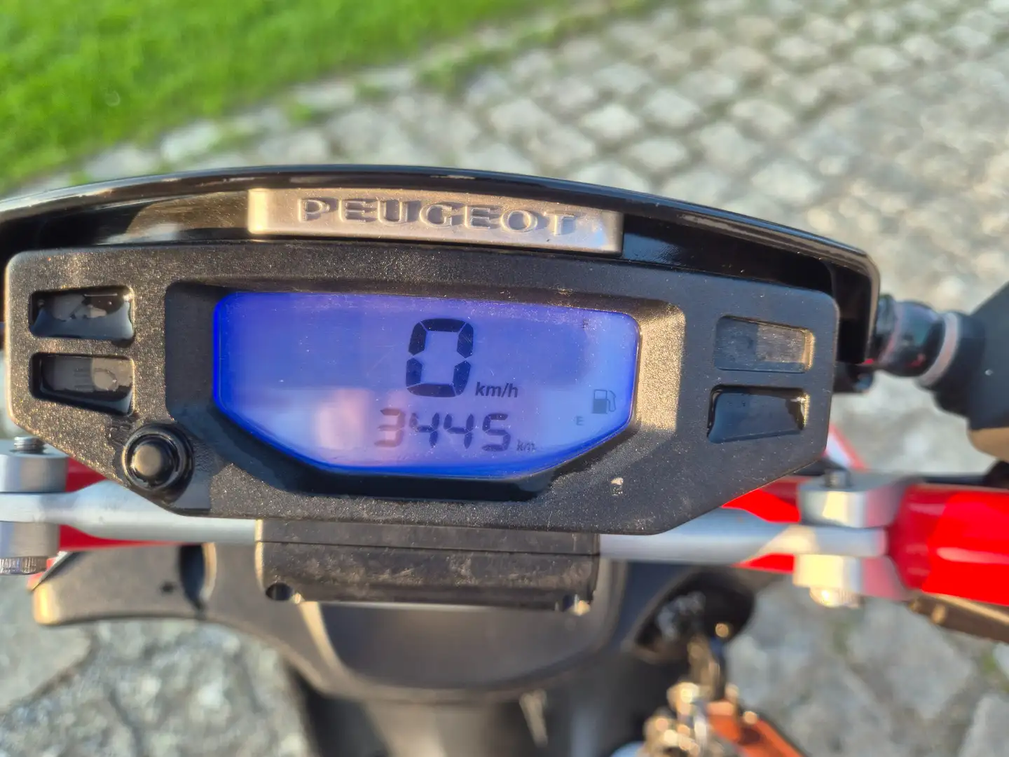 Peugeot Streetzone - 2