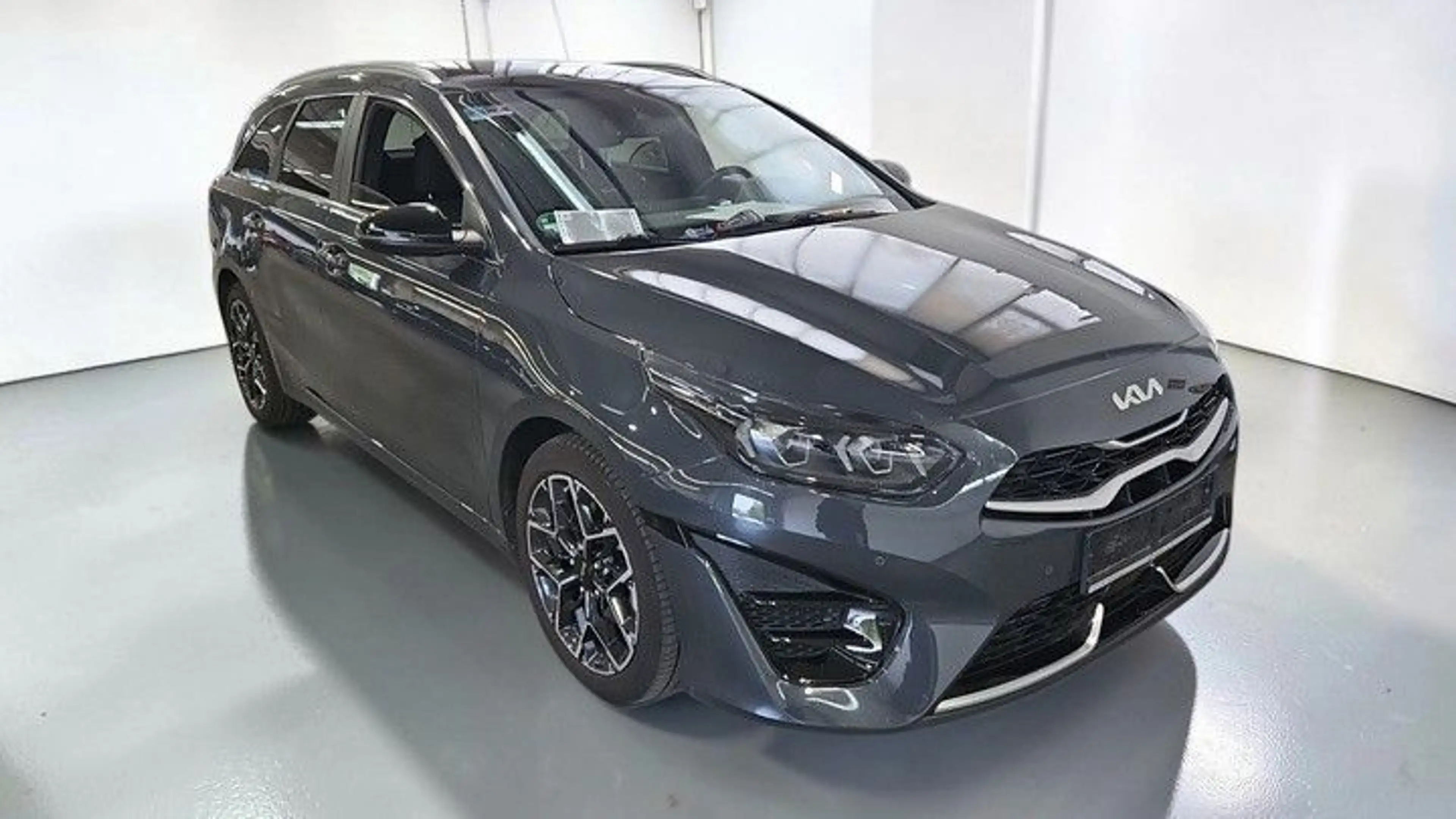Kia Ceed SW / cee'd SW Ceed - cee'd Sportswagon GT *Pano*Virtual*ACC — photo 2