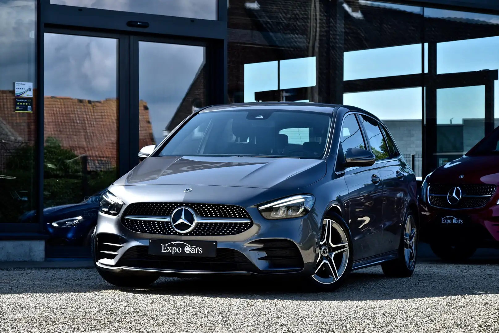 Mercedes-Benz B 200 B 200  AMG Line*CAMERA*XENON*LEDER*CARPLAY*CRUISE Grijs - 1