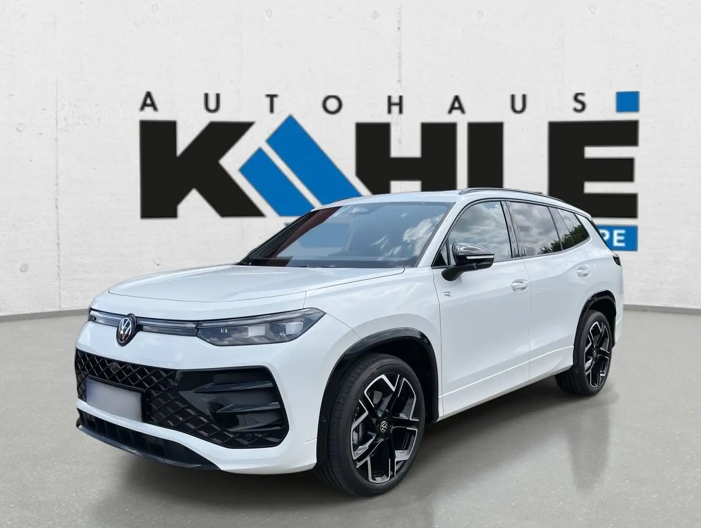 Volkswagen Tayron 2.0 TDI 4Motion DSG R-Line Navi AHK Panorama LED D Wit - 1