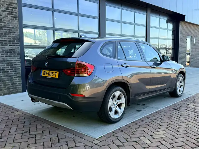 BMW X1 view 2