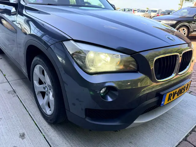 BMW X1 view 11