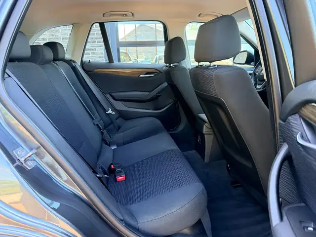 BMW X1 view 13