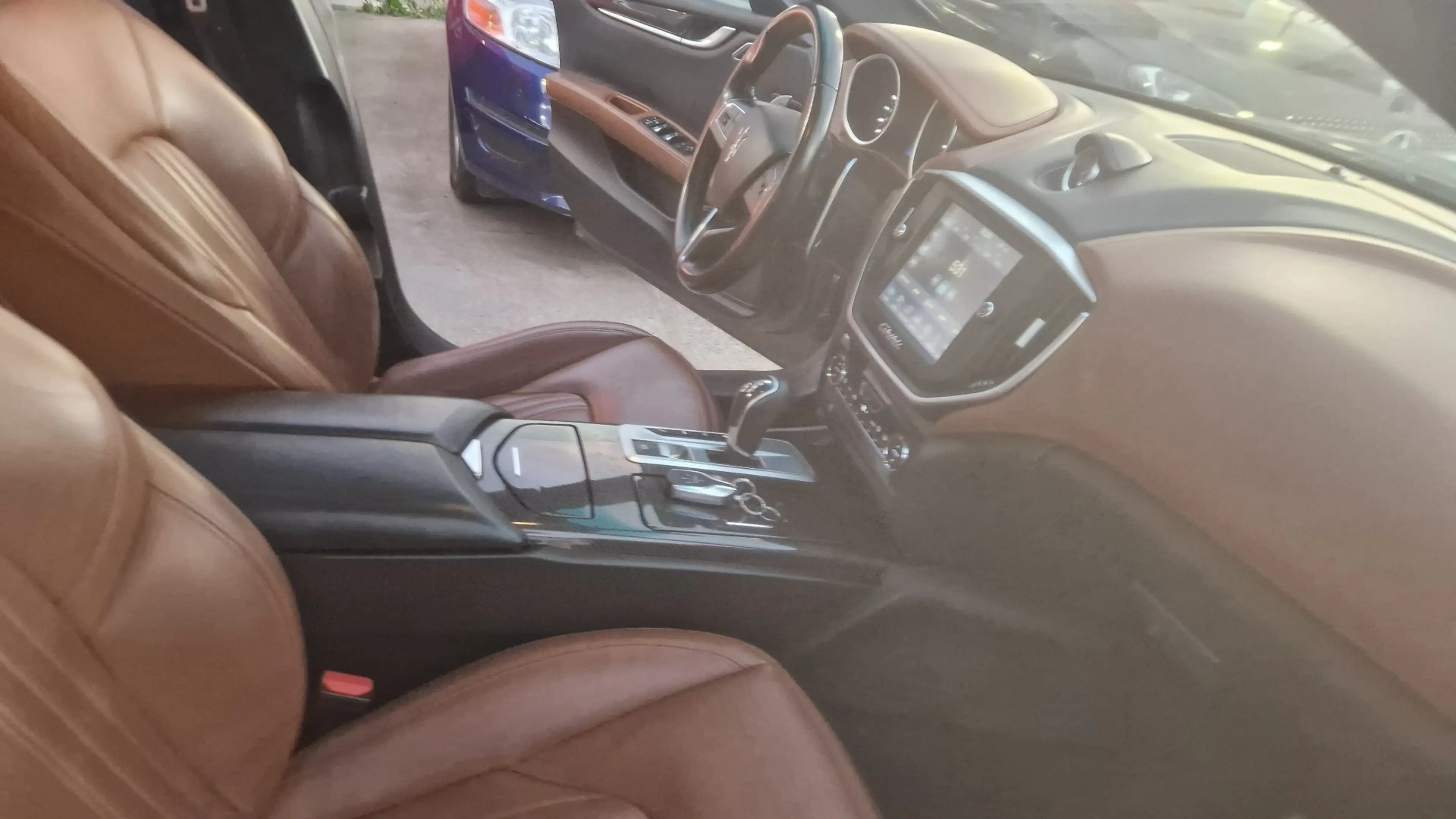 Maserati Ghibli Ghibli 3.0 D — photo 4