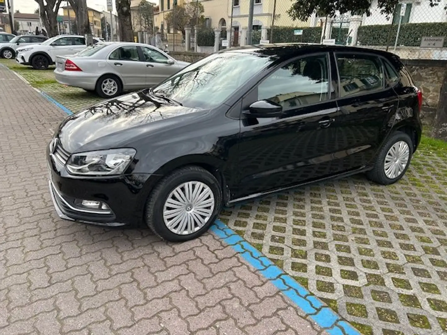 Volkswagen Polo Polo 5p 1.4 tdi bm Comfortline 75cv Zwart - 1