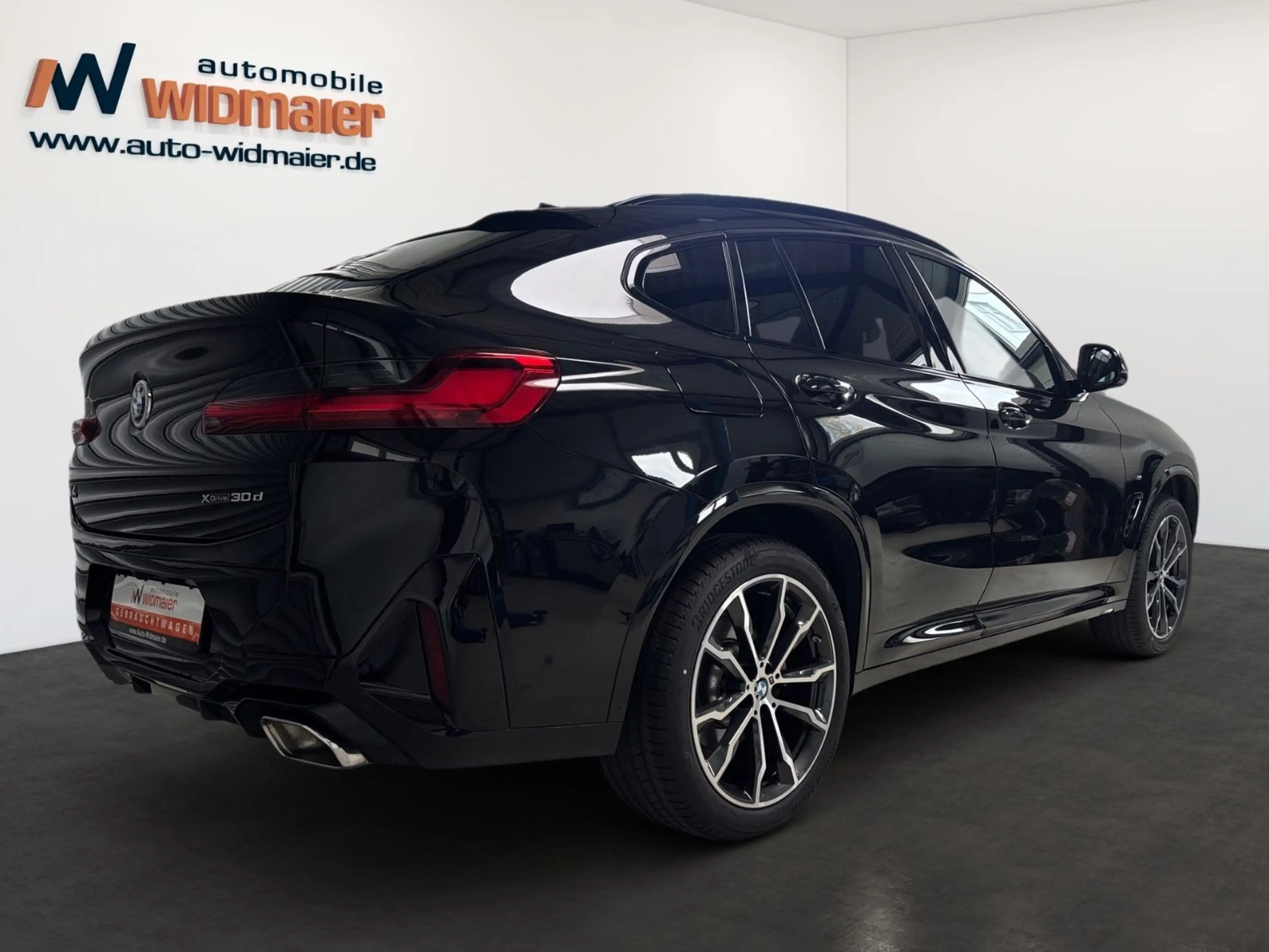 BMW X4 xDrive 30d M Sport -- AHK/ Pano/ STHZG/ NP 92 — photo 4