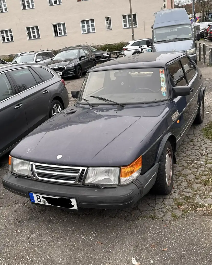 Saab 900 2.0i S - 1