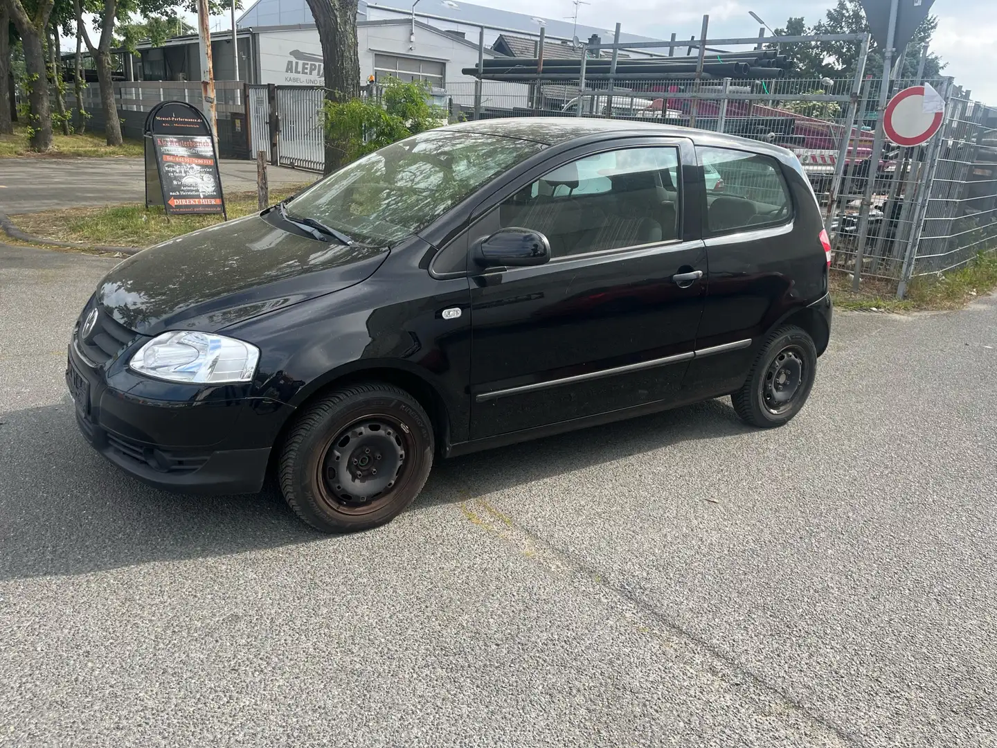 Volkswagen Fox 1.2 Чёрный - 2