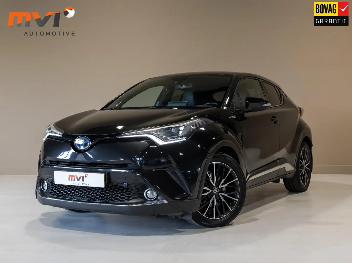 Toyota C-HR 1.8 Hybrid Premium / 122pk / Trekhaak / Achteruitr Black - 1