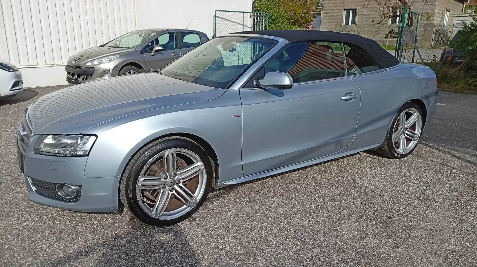 Audi A5 Cabriolet 2.0 TFSI Silber - 1