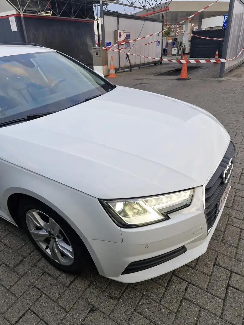 Audi A4 A4 Avant 2.0 TDi ULTRA Blanc - 2