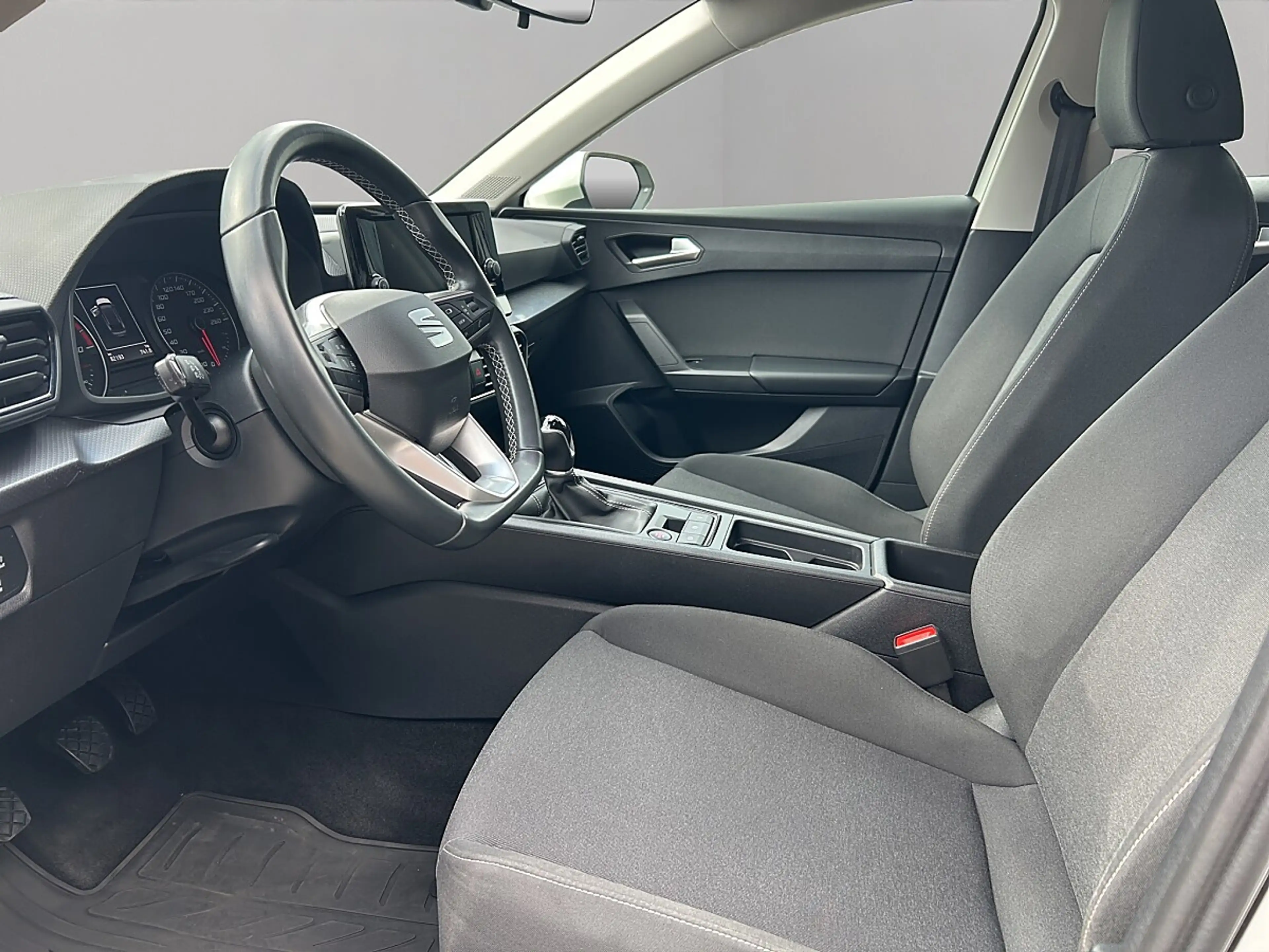 SEAT Leon Kombi Reference TSI — photo 9