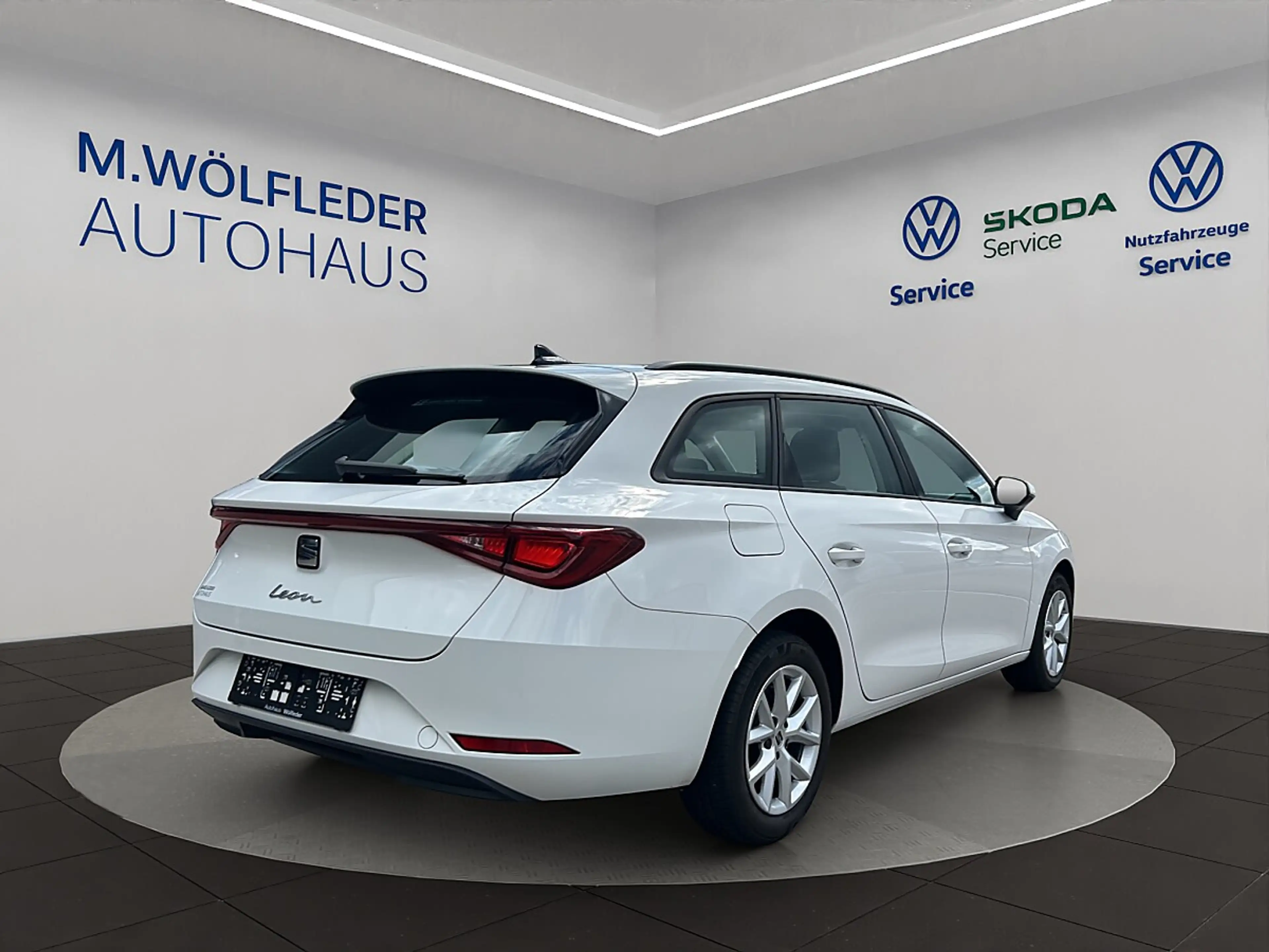 SEAT Leon Kombi Reference TSI — photo 6