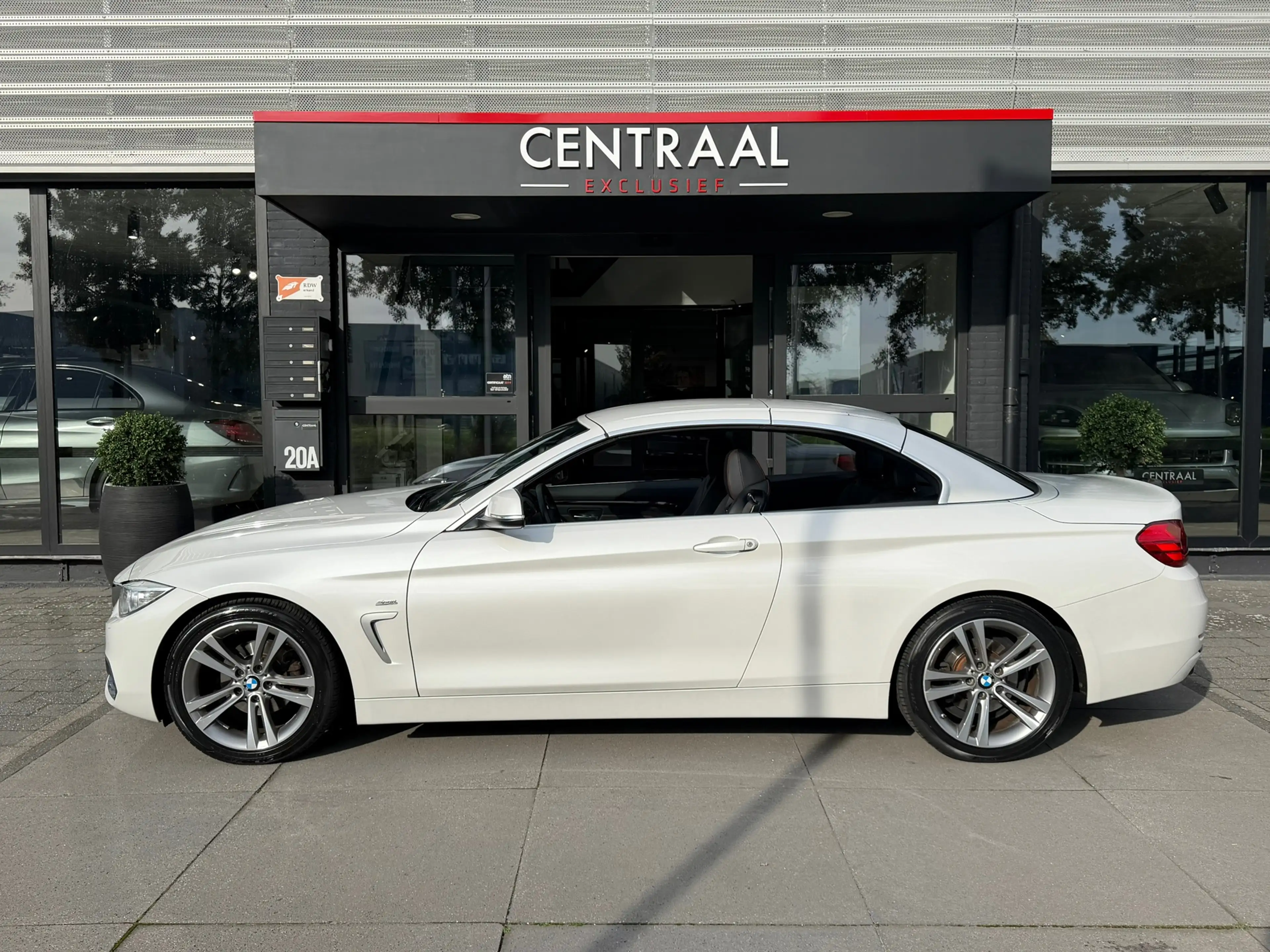 BMW 420 4-serie Cabrio 420i Sport Line Leder|Camera|Xenon| — photo 29