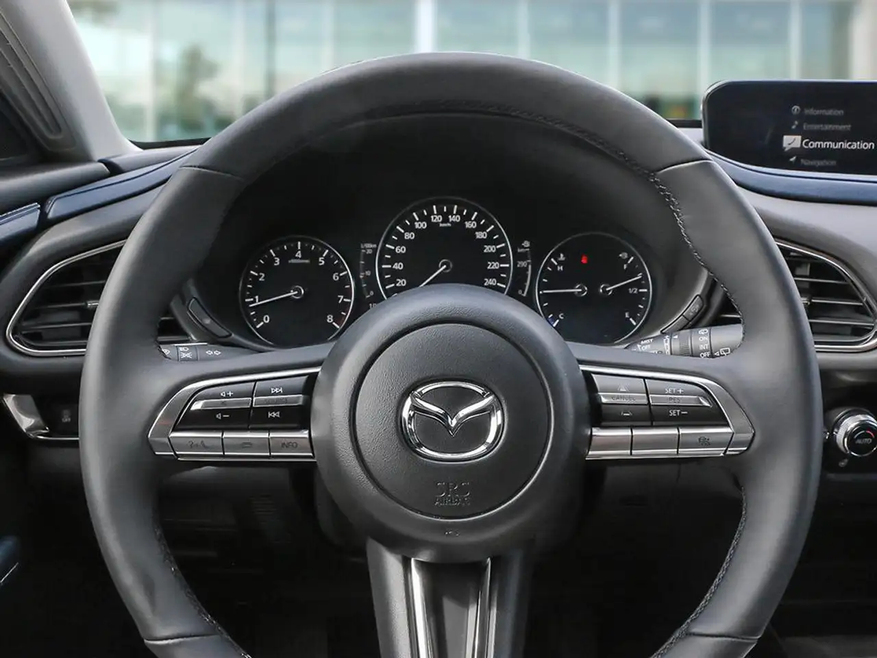 Mazda CX-30 снимка Mazda CX-30