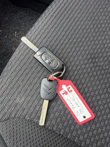 Citroen C4 Picasso view 8