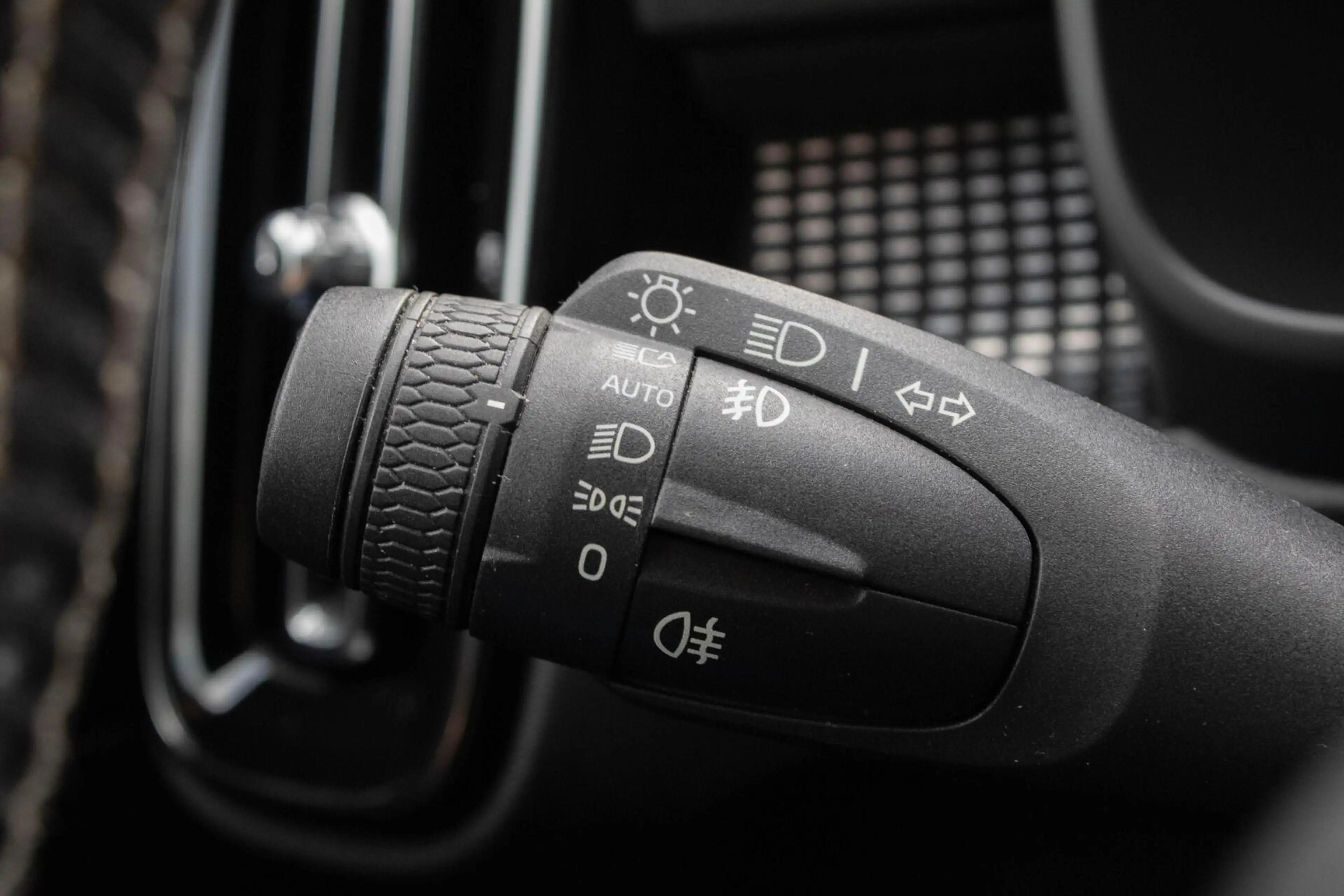 Volvo XC40 1.5 T3 R-Design|Stoelverwarming|Camera|Trekhaak| — photo 24