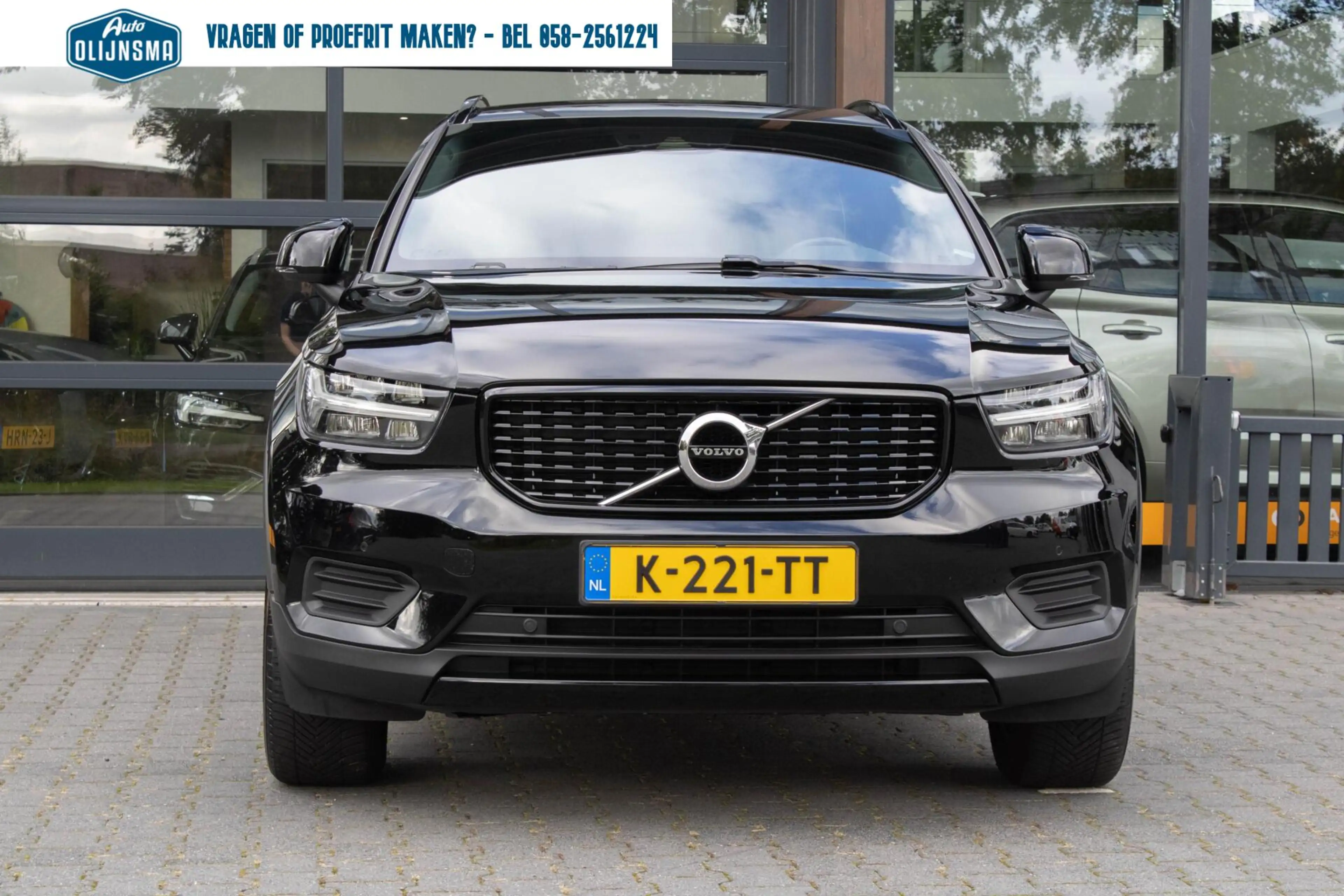 Volvo XC40 1.5 T3 R-Design|Stoelverwarming|Camera|Trekhaak| — photo 2