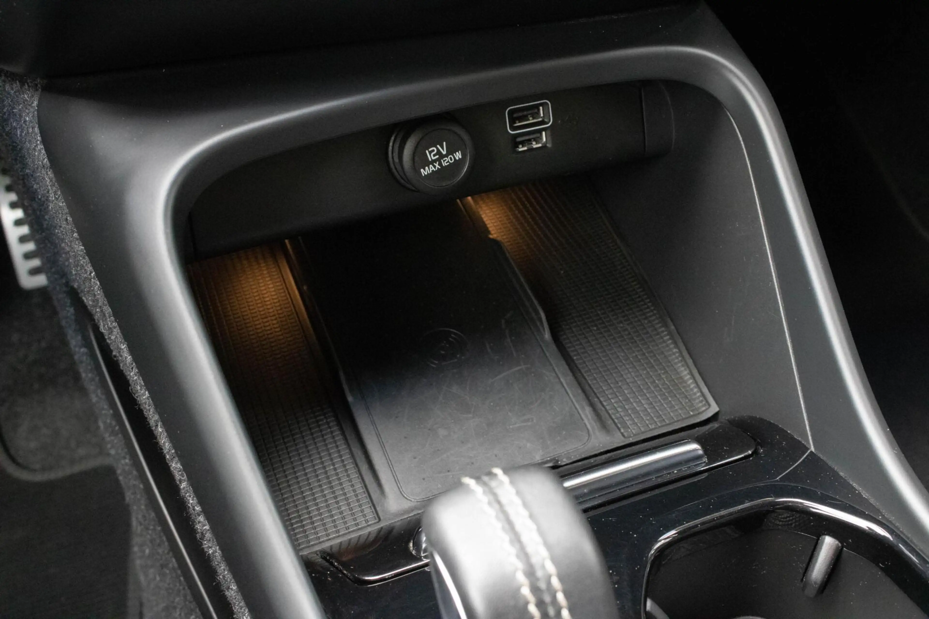 Volvo XC40 1.5 T3 R-Design|Stoelverwarming|Camera|Trekhaak| — photo 35
