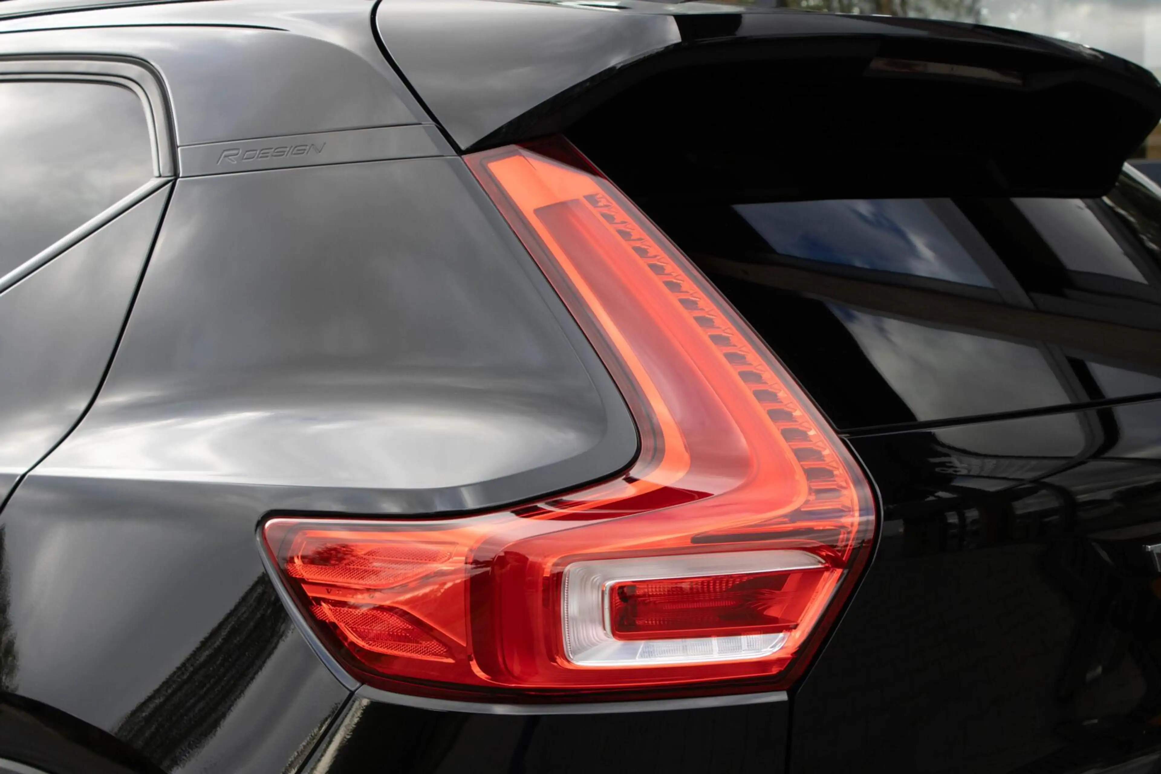 Volvo XC40 1.5 T3 R-Design|Stoelverwarming|Camera|Trekhaak| — photo 12