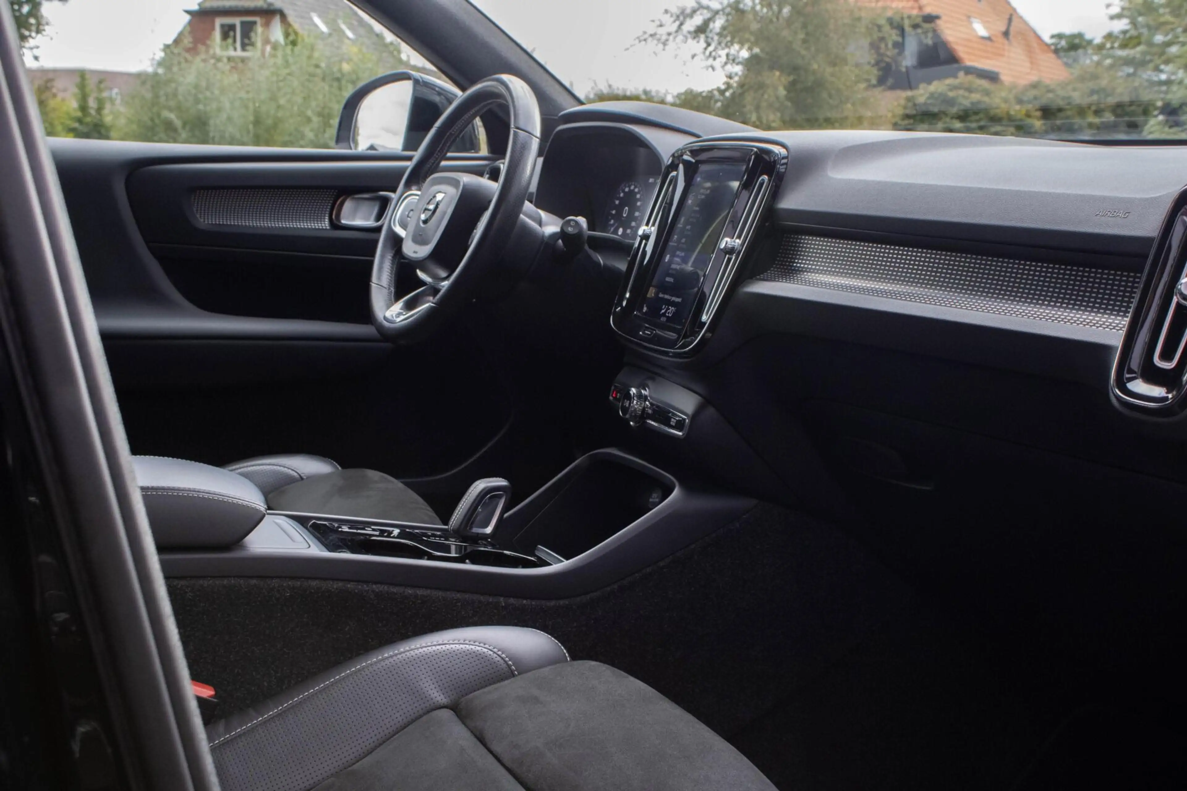 Volvo XC40 1.5 T3 R-Design|Stoelverwarming|Camera|Trekhaak| — photo 42
