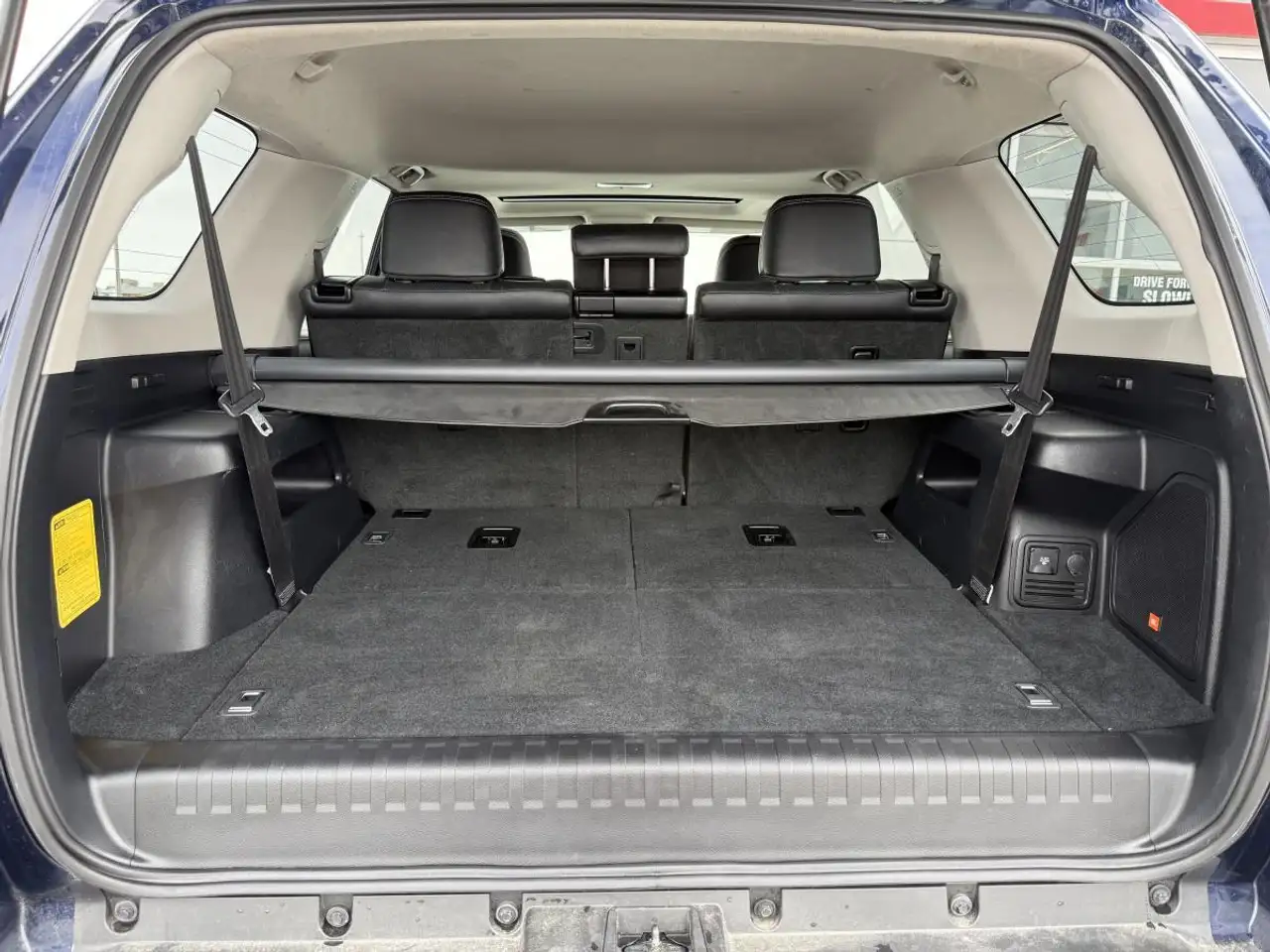 Toyota 4-Runner снимка Toyota 4-Runner