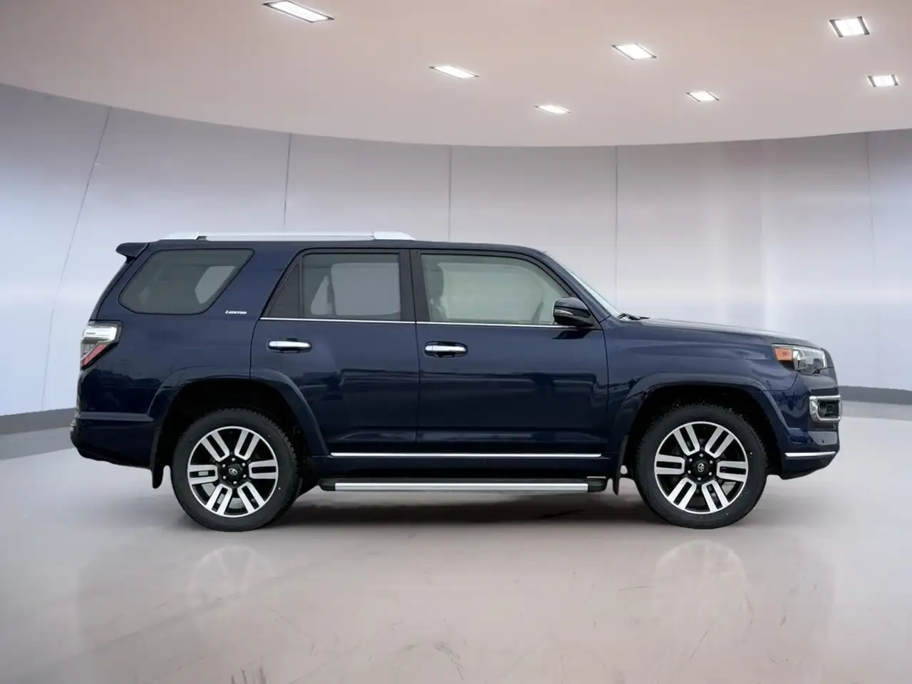 Toyota 4-Runner снимка Toyota 4-Runner