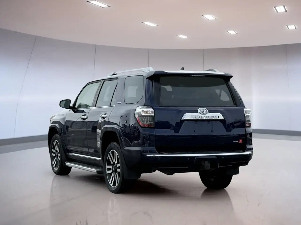 Toyota 4-Runner снимка Toyota 4-Runner