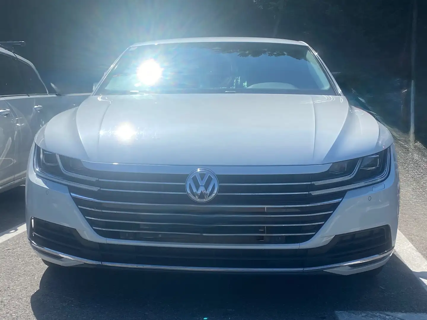 Volkswagen Arteon Arteon 2,0 TDI SCR DSG Biały - 1