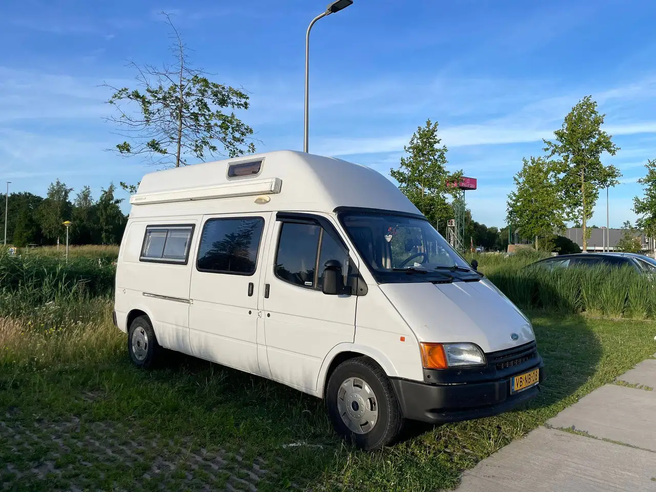 Ford TRANSIT 150D VAN, foto 2