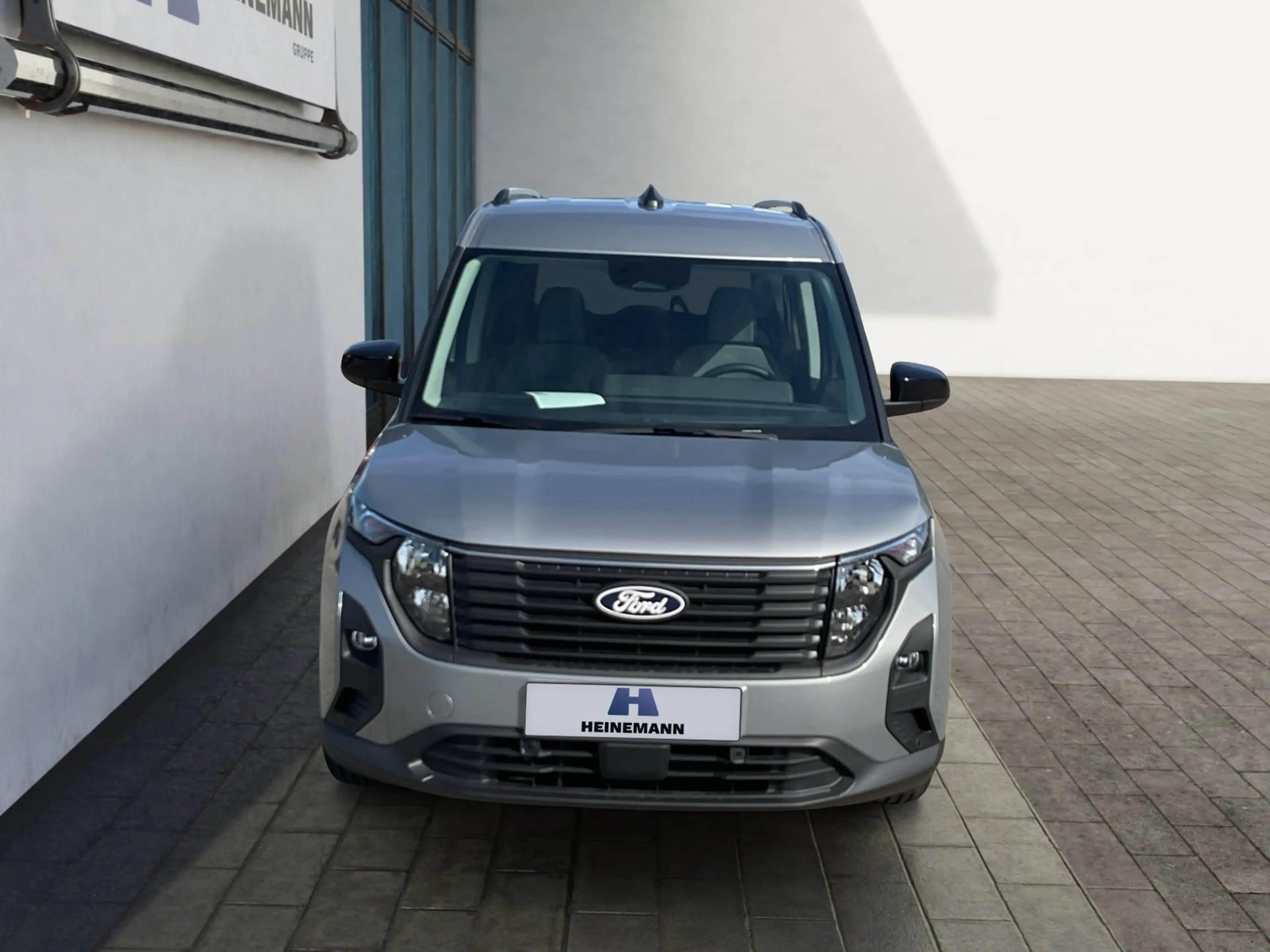 Ford Tourneo Courier Titanium*Automatic*Kamera*CLIMATRONIC*WinterPak* — photo 8