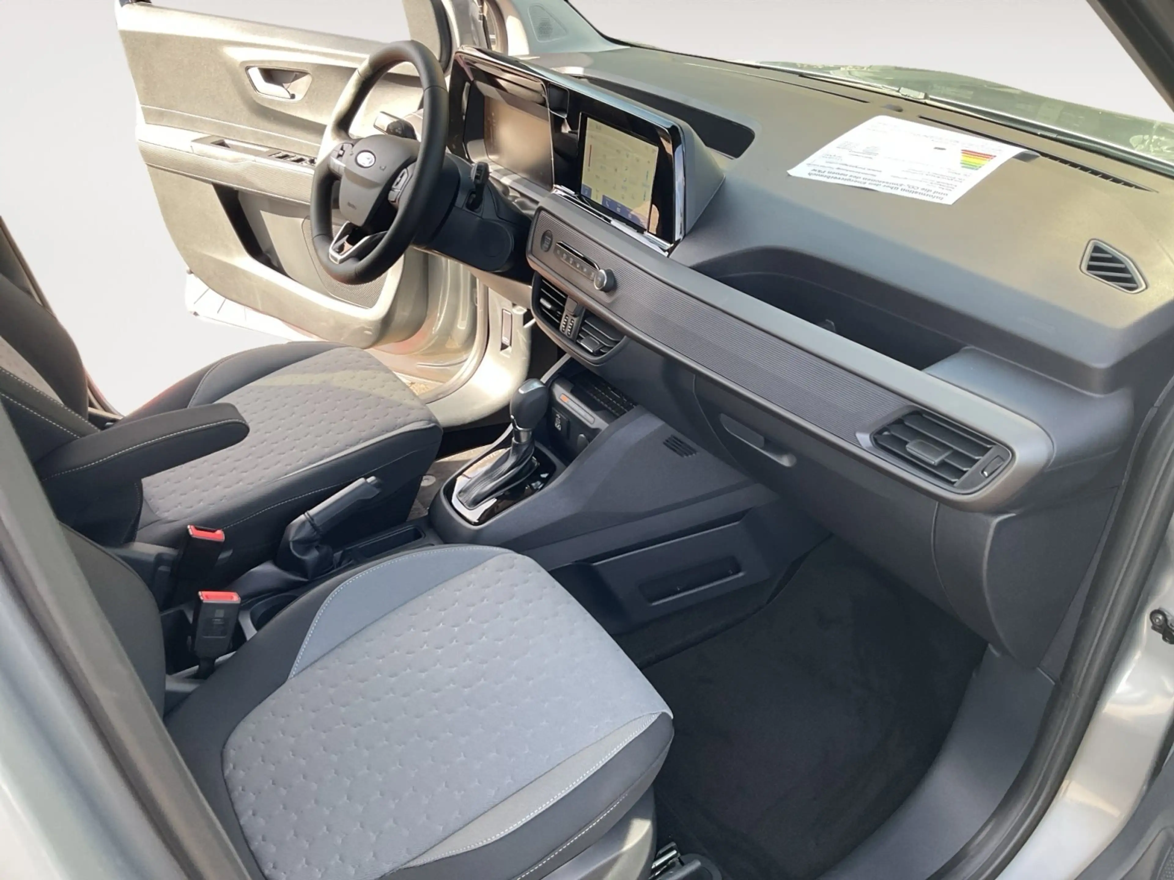 Ford Tourneo Courier Titanium*Automatic*Kamera*CLIMATRONIC*WinterPak* — photo 15