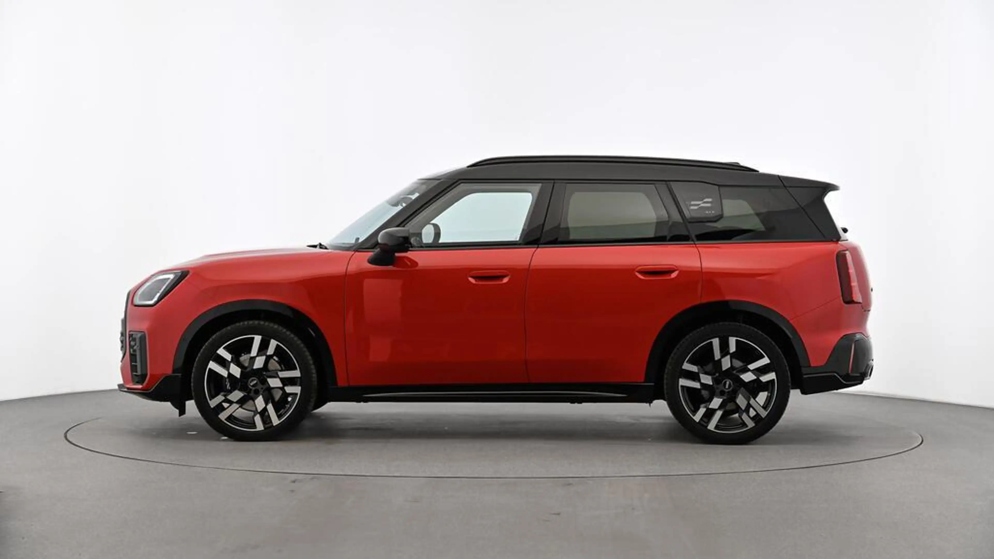 MINI Countryman S All4 John Cooper Works Trim — photo 2