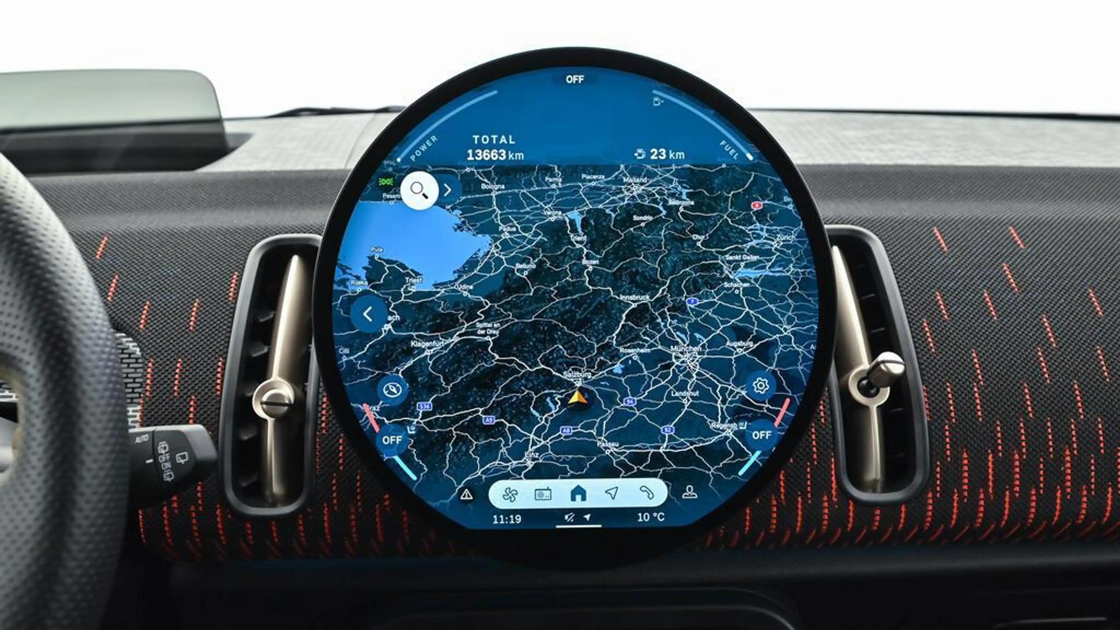 MINI Countryman S All4 John Cooper Works Trim — photo 9