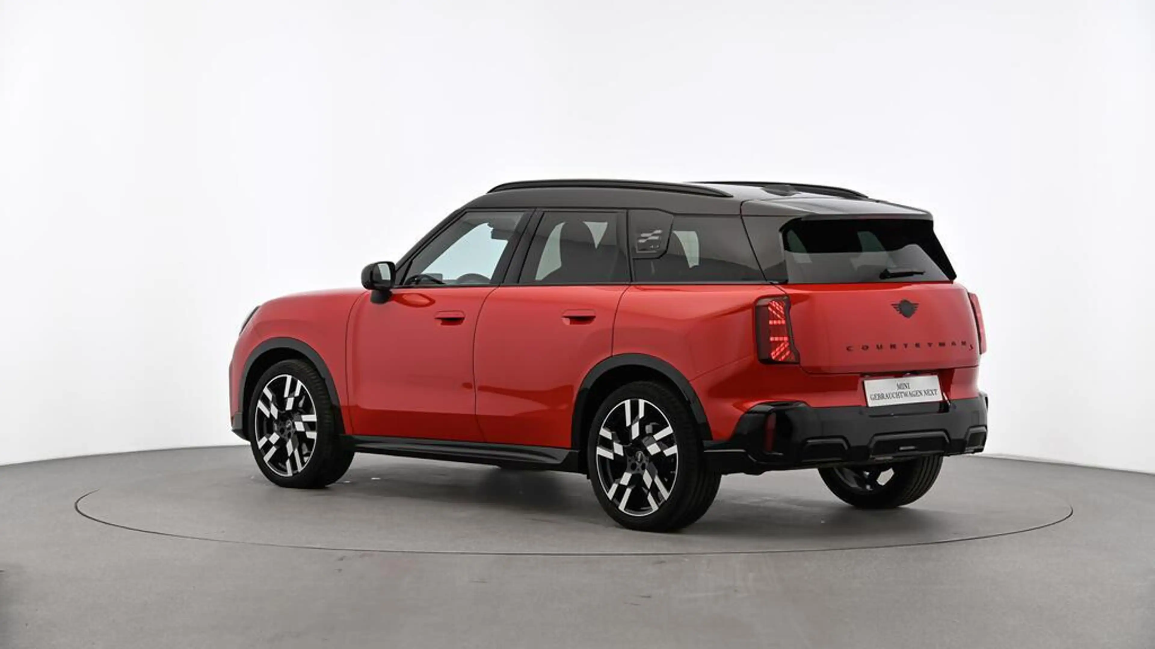 MINI Countryman S All4 John Cooper Works Trim — photo 7