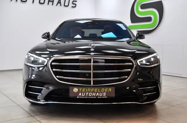 Mercedes-Benz S Class view 2