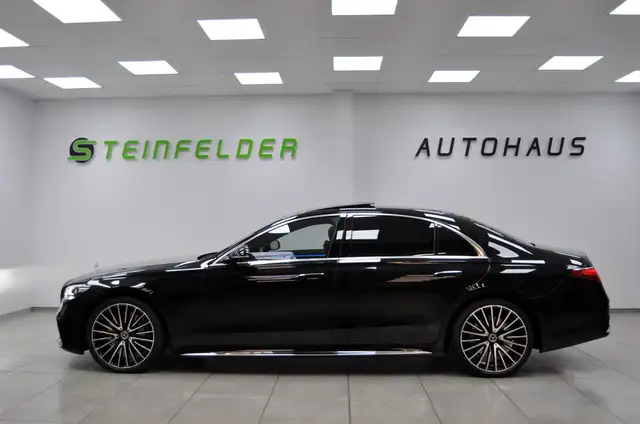 Mercedes-Benz S Class view 4