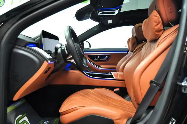 Mercedes-Benz S Class view 11