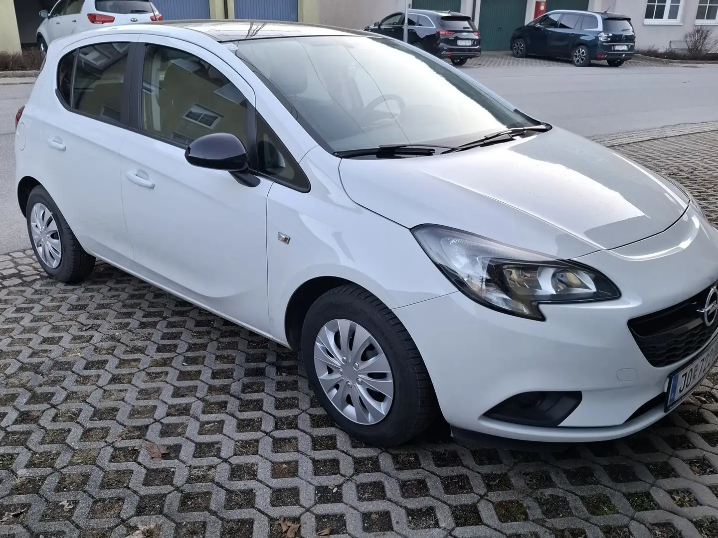 Opel Corsa-e Corsa 1,4 Ecotec Black&White Weiß - 2