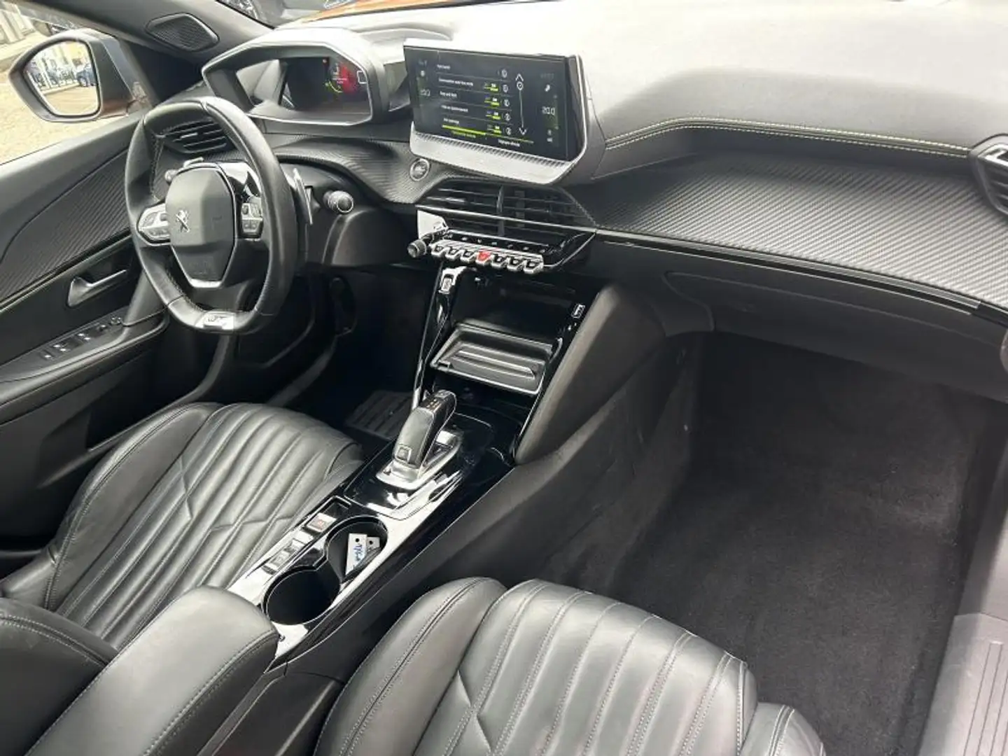 Peugeot 2008 GT Orange - 2