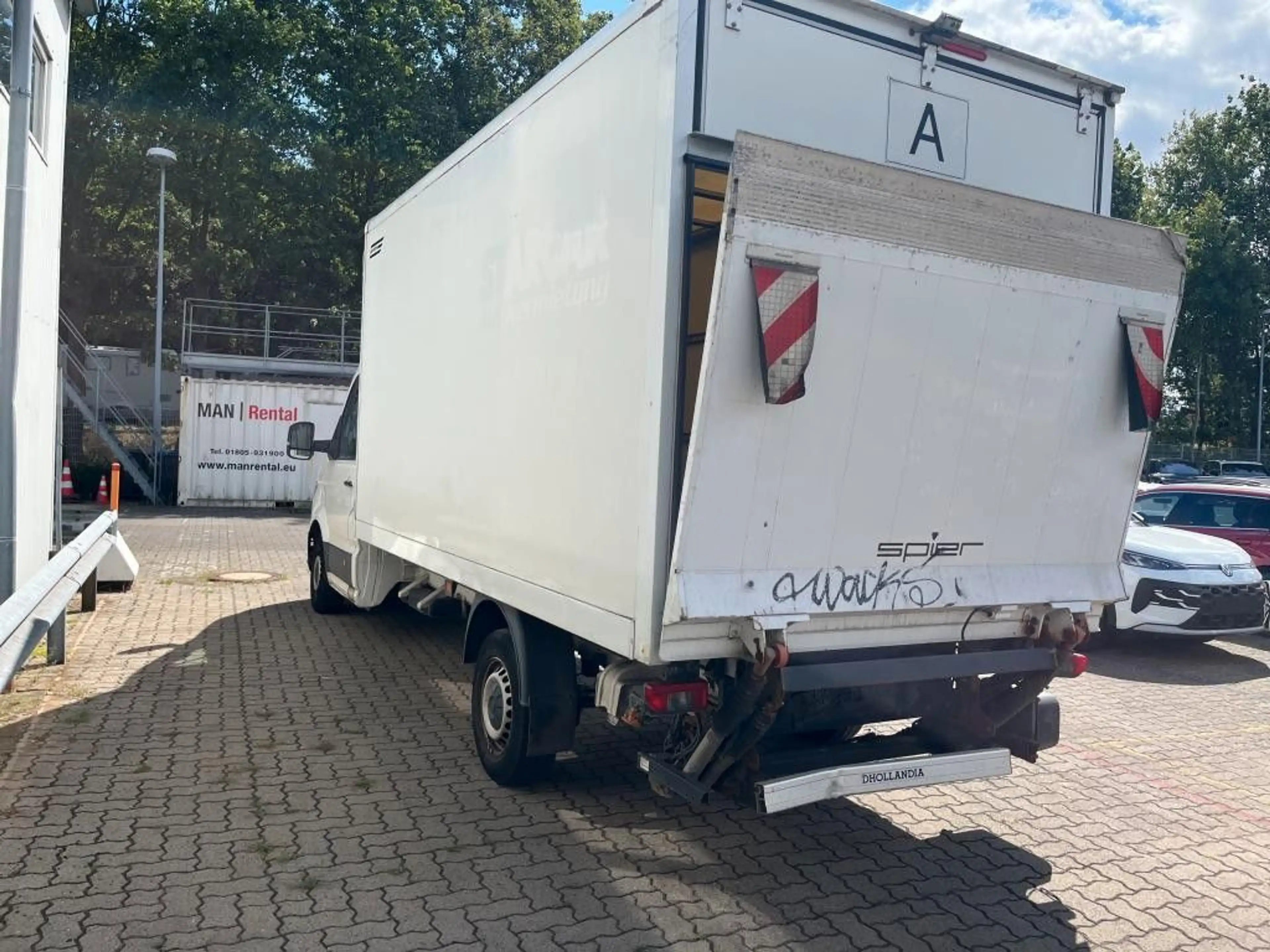 Volkswagen Crafter Koffer Laderampe Klima — photo 4