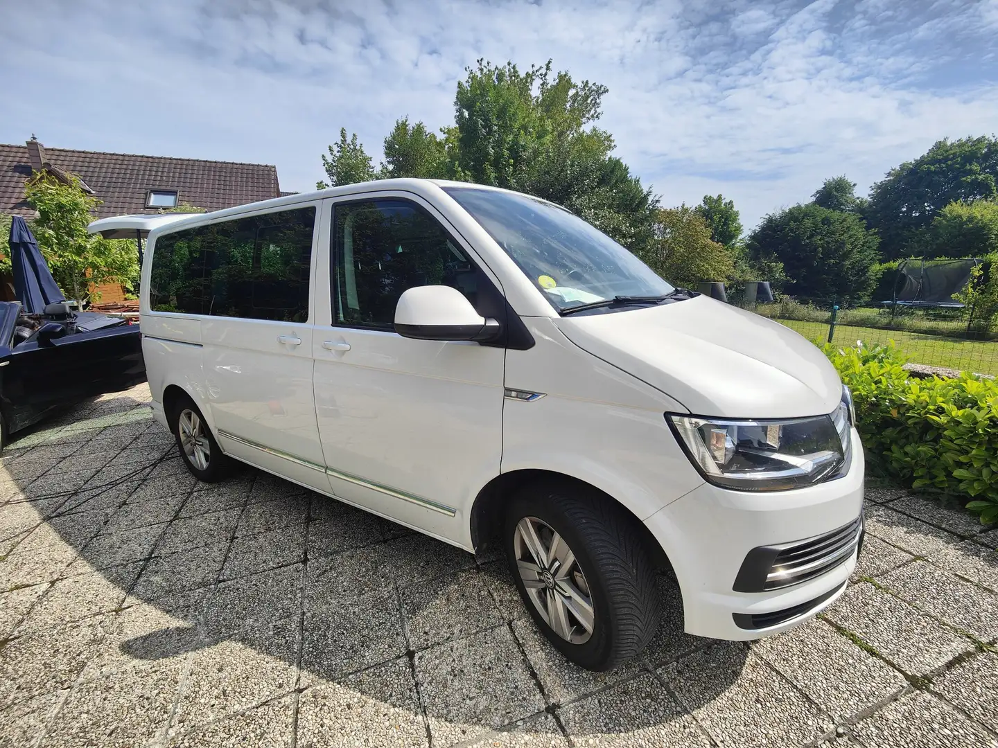 Volkswagen T6 Multivan DSG Kurz Comfortline - 2