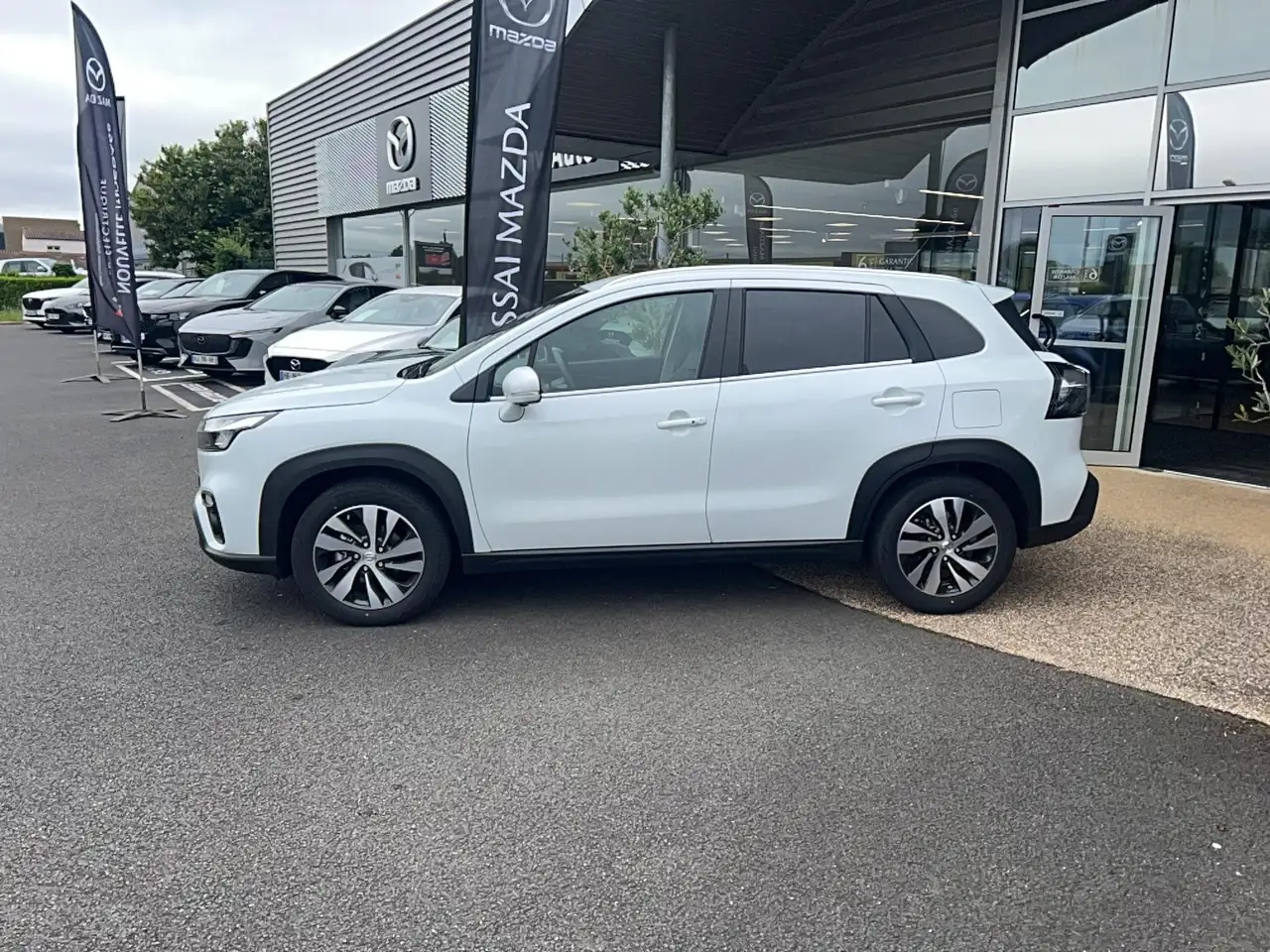 Suzuki S-Cross 2025