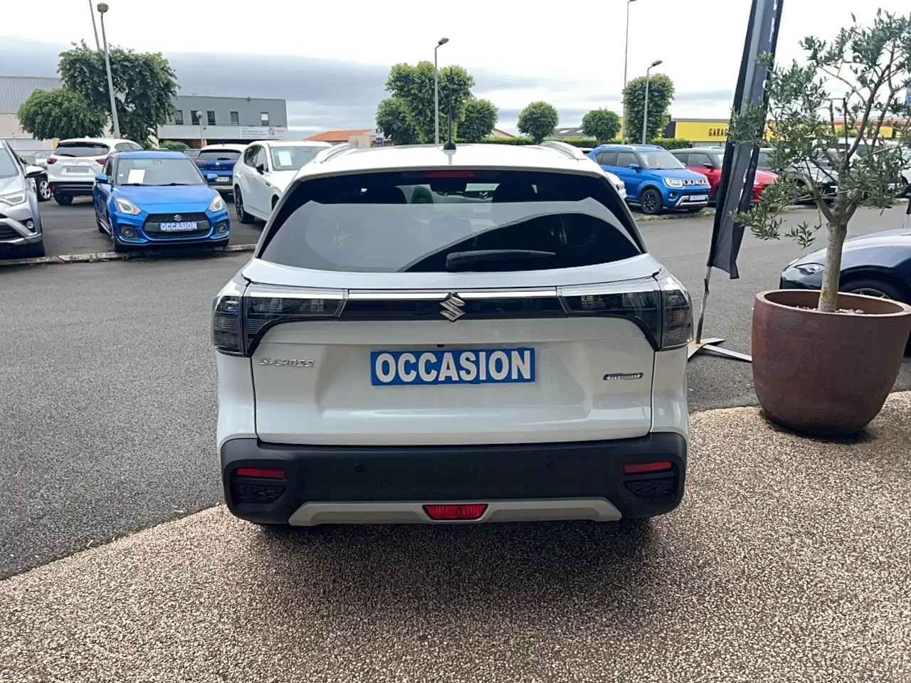 Suzuki S-Cross 2025