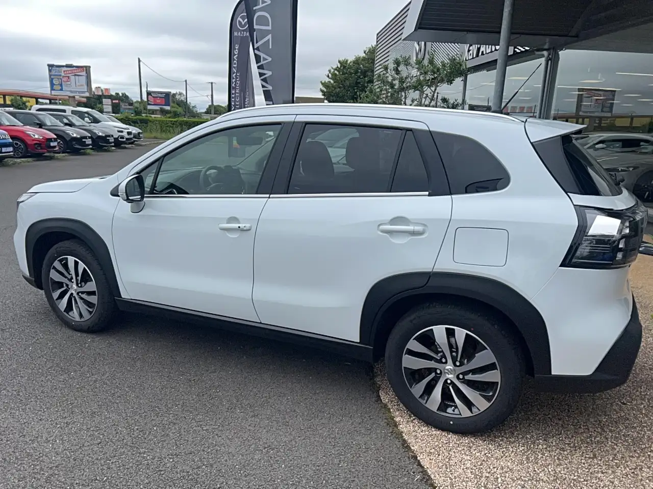 Suzuki S-Cross 2025