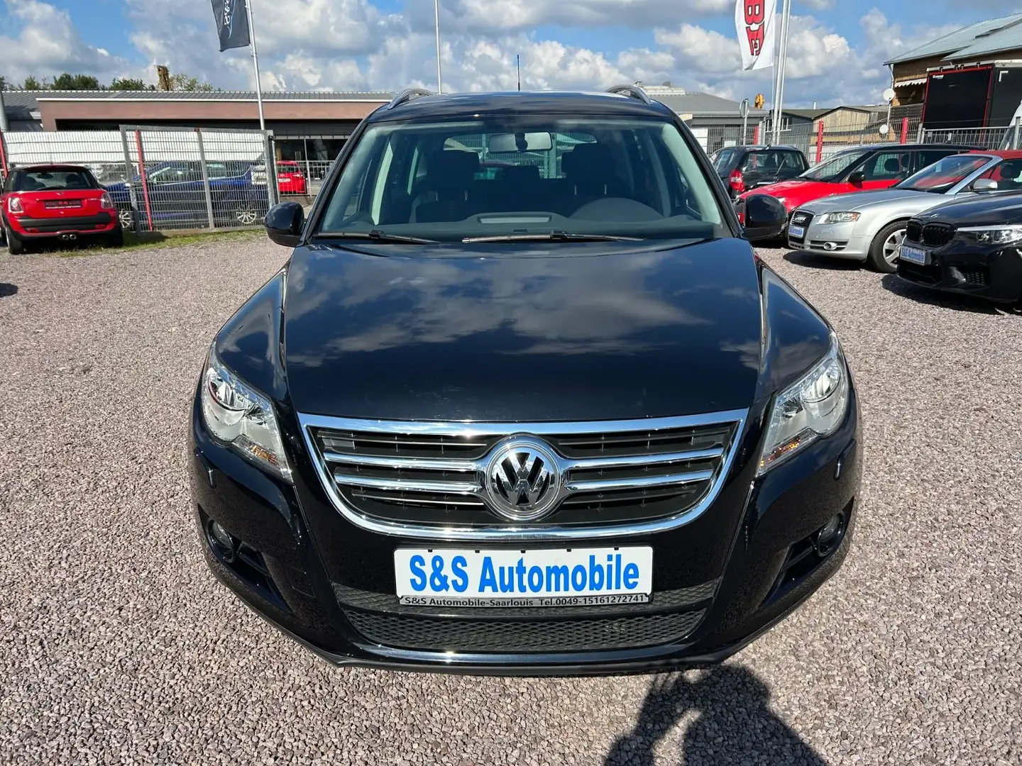 Volkswagen Tiguan Sport & Style 4Motion *Automatik* Schwarz - 2