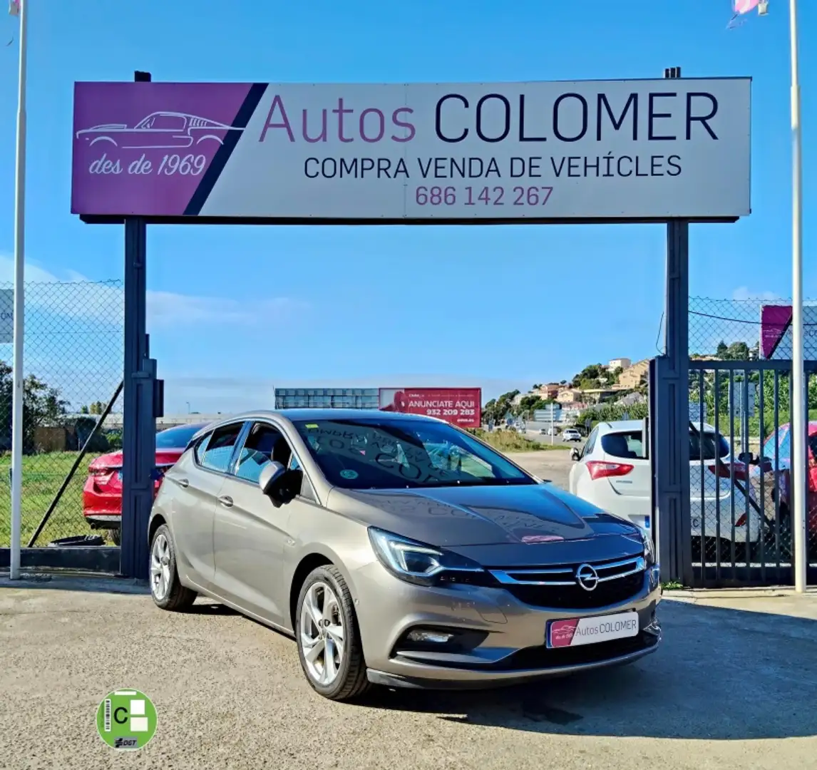 Opel Astra 1.6CDTi Business + 110 Grijs - 1
