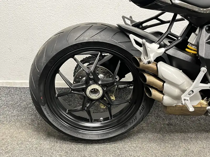 MV Agusta Brutale 675 - foto 7