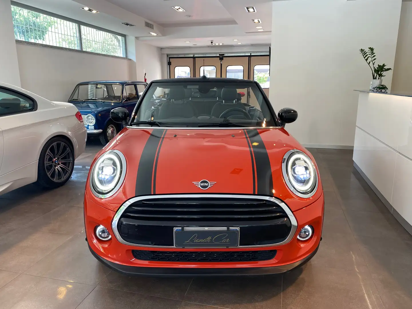 MINI Cooper Cabrio Mini Cabrio 1.5 Cooper 136 Cv Hype auto Arancione - 2